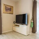 Flores Luxury Suites-rogoznica *