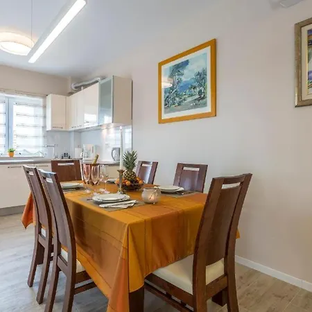 Appartamento Flores Luxury Suites-rogoznica Rogoznica (Sibenik-Knin)
