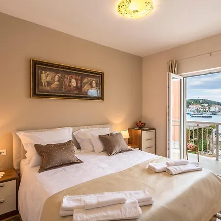 Апартаменты Flores Luxury Suites-rogoznica *