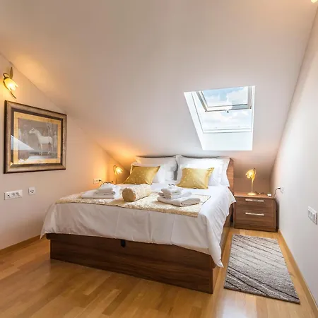 Flores Luxury Suites-rogoznica * Rogoznica (Sibenik-Knin)