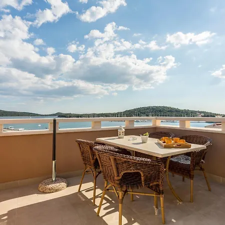 Apartment Flores Luxury Suites-rogoznica Rogoznica (Sibenik-Knin)