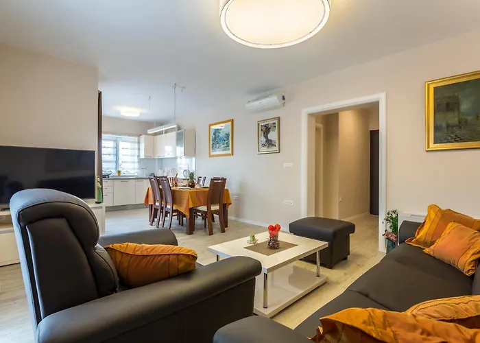 Апартаменты Flores Luxury Suites-rogoznica *