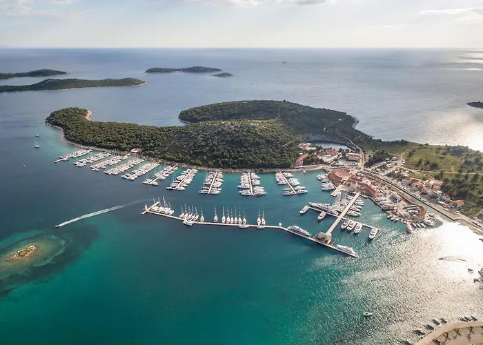 Апартаменты Flores Luxury Suites-rogoznica *